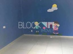 https://img.olx.com.br/thumbs256x256/64/640520408138694.jpg