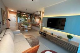 https://img.olx.com.br/thumbs256x256/64/640555391591640.jpg