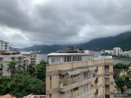 https://img.olx.com.br/thumbs256x256/64/641572761984621.jpg