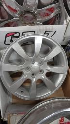 https://img.olx.com.br/thumbs256x256/64/641609687879348.jpg