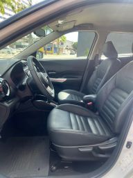 https://img.olx.com.br/thumbs256x256/64/641696202913399.jpg