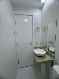 https://img.olx.com.br/thumbs256x256/64/642404221329081.jpg