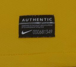 https://img.olx.com.br/thumbs256x256/64/642448211903941.jpg