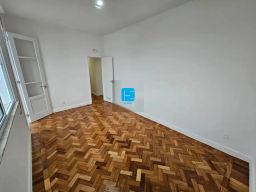 https://img.olx.com.br/thumbs256x256/64/644506648814467.jpg