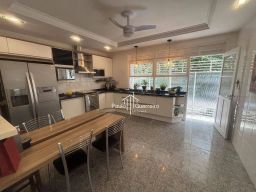 https://img.olx.com.br/thumbs256x256/64/644511167235250.jpg