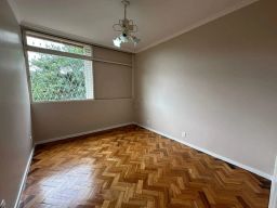 https://img.olx.com.br/thumbs256x256/64/644582169018169.jpg
