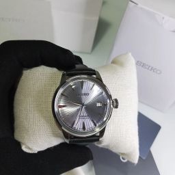 https://img.olx.com.br/thumbs256x256/64/644677675586880.jpg