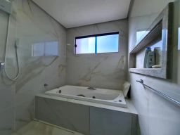 https://img.olx.com.br/thumbs256x256/64/645565767476434.jpg