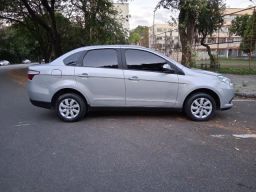 https://img.olx.com.br/thumbs256x256/64/645621459032015.jpg