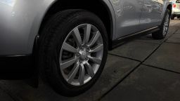 https://img.olx.com.br/thumbs256x256/64/645671439120868.jpg