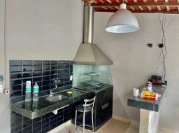 https://img.olx.com.br/thumbs256x256/64/646523642383043.jpg