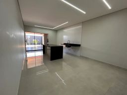 https://img.olx.com.br/thumbs256x256/64/646661796233693.jpg