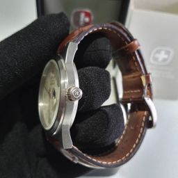 https://img.olx.com.br/thumbs256x256/64/646685297729219.jpg