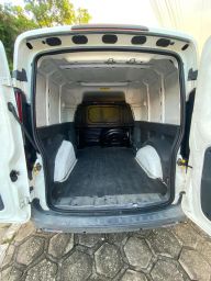 https://img.olx.com.br/thumbs256x256/64/646685521065250.jpg