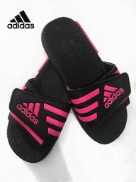 chinelo adidas benassi