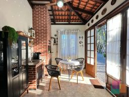 https://img.olx.com.br/thumbs256x256/64/647534408130204.jpg