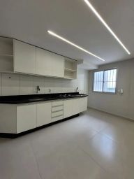 https://img.olx.com.br/thumbs256x256/64/647546884925581.jpg