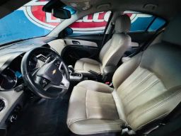 https://img.olx.com.br/thumbs256x256/64/647575163109745.jpg