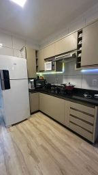 https://img.olx.com.br/thumbs256x256/64/647580169098140.jpg