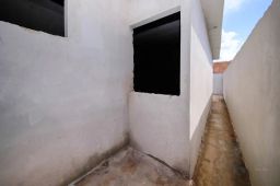 https://img.olx.com.br/thumbs256x256/64/647584167077254.jpg