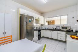 https://img.olx.com.br/thumbs256x256/64/647634084598437.jpg