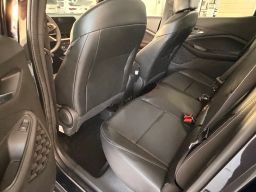 https://img.olx.com.br/thumbs256x256/64/647663324922111.jpg