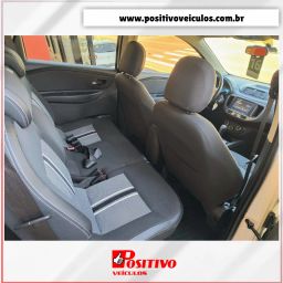 https://img.olx.com.br/thumbs256x256/64/648572764130489.jpg