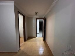 https://img.olx.com.br/thumbs256x256/64/648588401871127.jpg