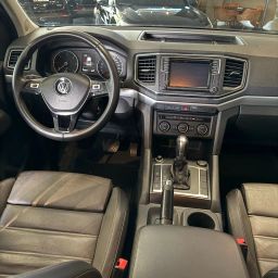 https://img.olx.com.br/thumbs256x256/64/648627215359943.jpg