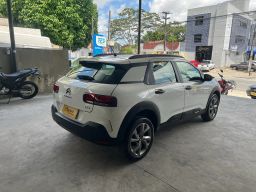 https://img.olx.com.br/thumbs256x256/64/648690801374567.jpg