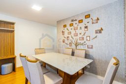 https://img.olx.com.br/thumbs256x256/64/648698323663831.jpg