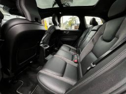https://img.olx.com.br/thumbs256x256/64/649508397176993.jpg