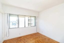 https://img.olx.com.br/thumbs256x256/64/649590163624769.jpg