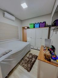 https://img.olx.com.br/thumbs256x256/65/650532398527987.jpg