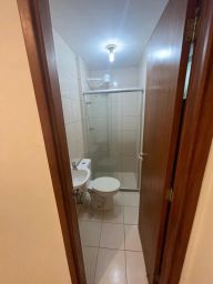 https://img.olx.com.br/thumbs256x256/65/650570402632637.jpg