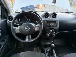 https://img.olx.com.br/thumbs256x256/65/650675450653293.jpg