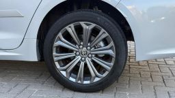 https://img.olx.com.br/thumbs256x256/65/650689906524294.jpg