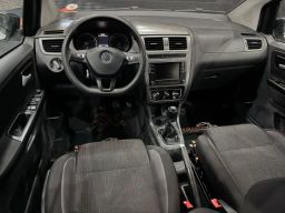 https://img.olx.com.br/thumbs256x256/65/650690567530509.jpg