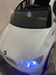 Título do anúncio: Carro elétrico infantil BMW x6