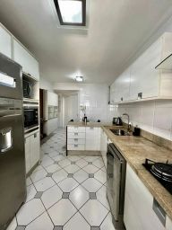 https://img.olx.com.br/thumbs256x256/65/651566402412585.jpg