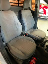 https://img.olx.com.br/thumbs256x256/65/651587638798867.jpg