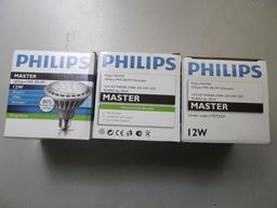 Título do anúncio: Lâmpada Philips Master Ledspot 12w Par 30 Mv E27 2700k 70,00 CADA