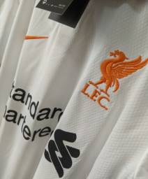 Título do anúncio: Camisa de time do Liverpool M (Primeira linha nacional)