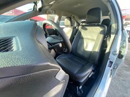https://img.olx.com.br/thumbs256x256/65/653537641346841.jpg
