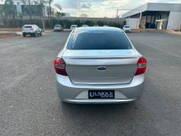 https://img.olx.com.br/thumbs256x256/65/653651689313807.jpg
