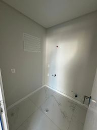 https://img.olx.com.br/thumbs256x256/65/654581047927792.jpg