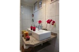 https://img.olx.com.br/thumbs256x256/65/654583398716035.jpg