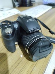 Título do anúncio: Máquina fotográfica filmadora Fujifilm HS10