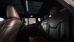 https://img.olx.com.br/thumbs256x256/65/657626867026649.jpg