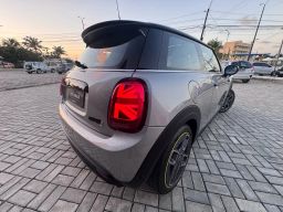 https://img.olx.com.br/thumbs256x256/65/657662697917624.jpg